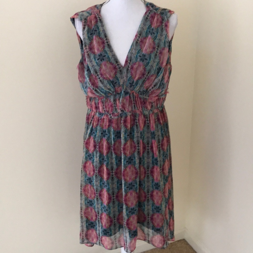 New! TAYLOR size 14 multi pleated ruffled dress